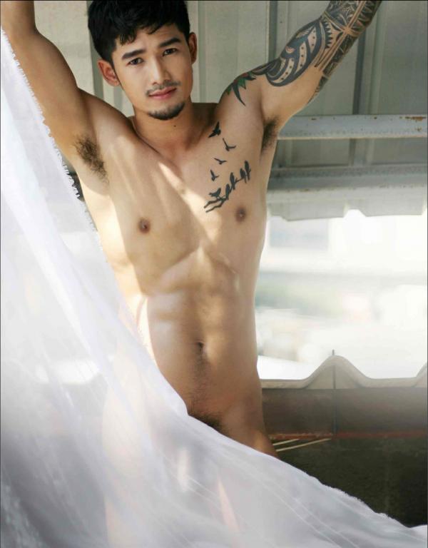 MAN-OMG-4---Chai-Charlee